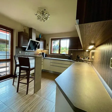 Spacious 3 1 90m2 With Terrace And Garden Františkovy Lázně