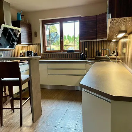 Spacious 3 1 90m2 With Terrace And Garden